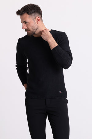 MCR MEN'S SWEATER- BLACK