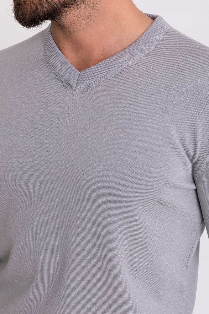 MCR MEN'S V-NECK SWEATER- LIGHT GREY