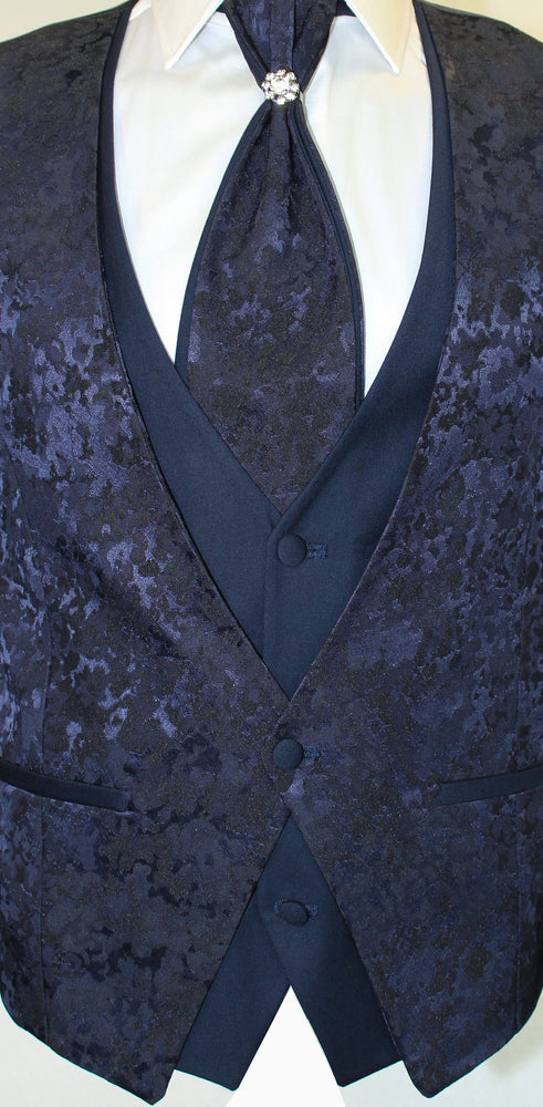 ORESS 3 PIECE TUXEDO